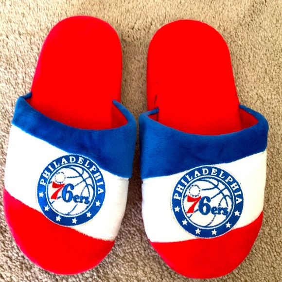Other - Youth Philadelphia 76ers Slippers